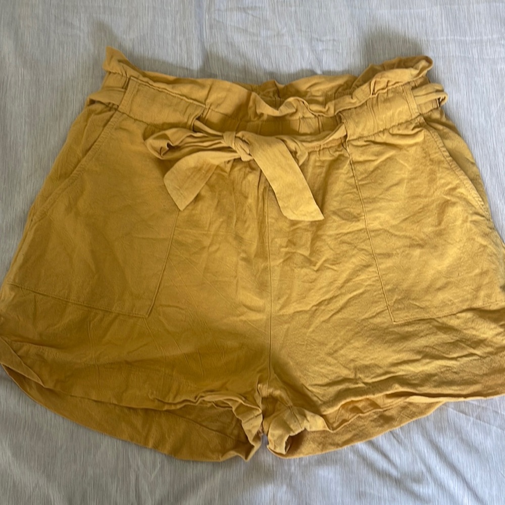 Cotton paper bag shorts